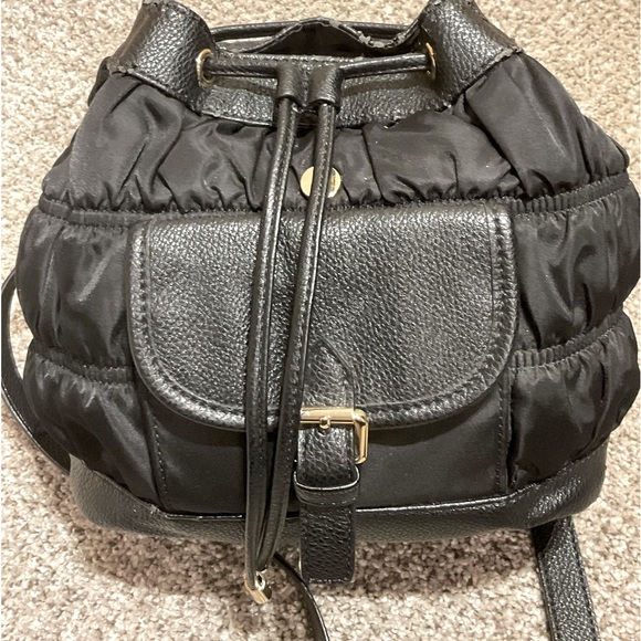 Juicy Couture Convertible Crossbody Purse or a Mini Backpack, black & gold, EUC - Picture 4 of 9